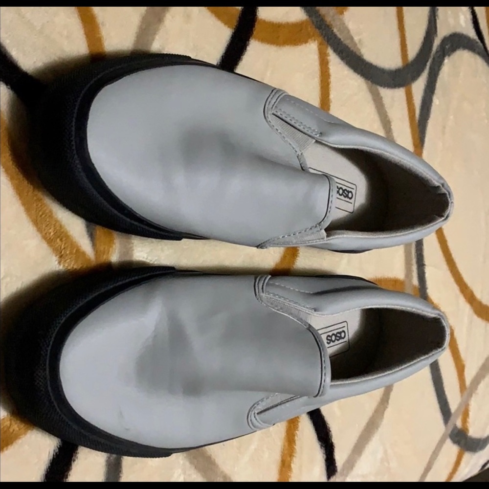 Slip ons